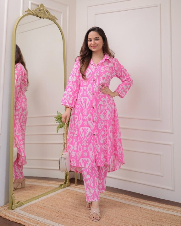 Pink Cotton Printed Kurti with Pant