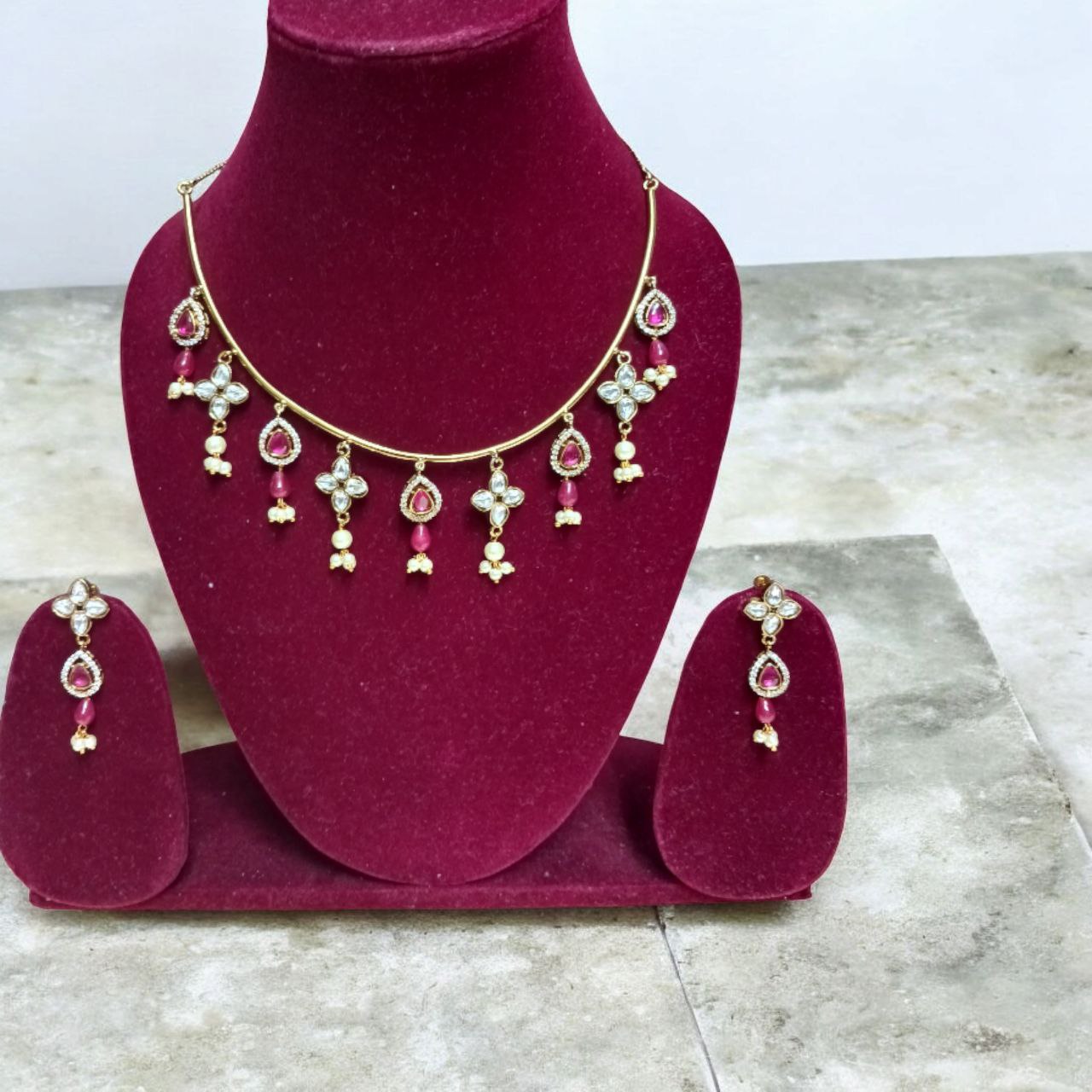 Lina Moissanite Hasli