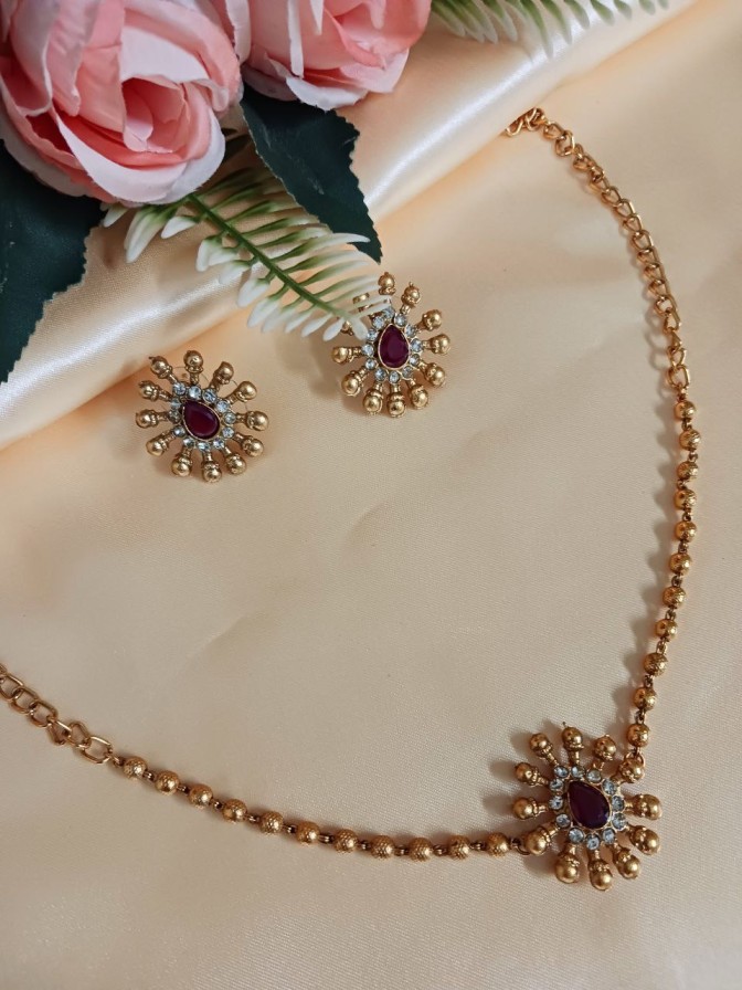 Temple Red Choker Pendant