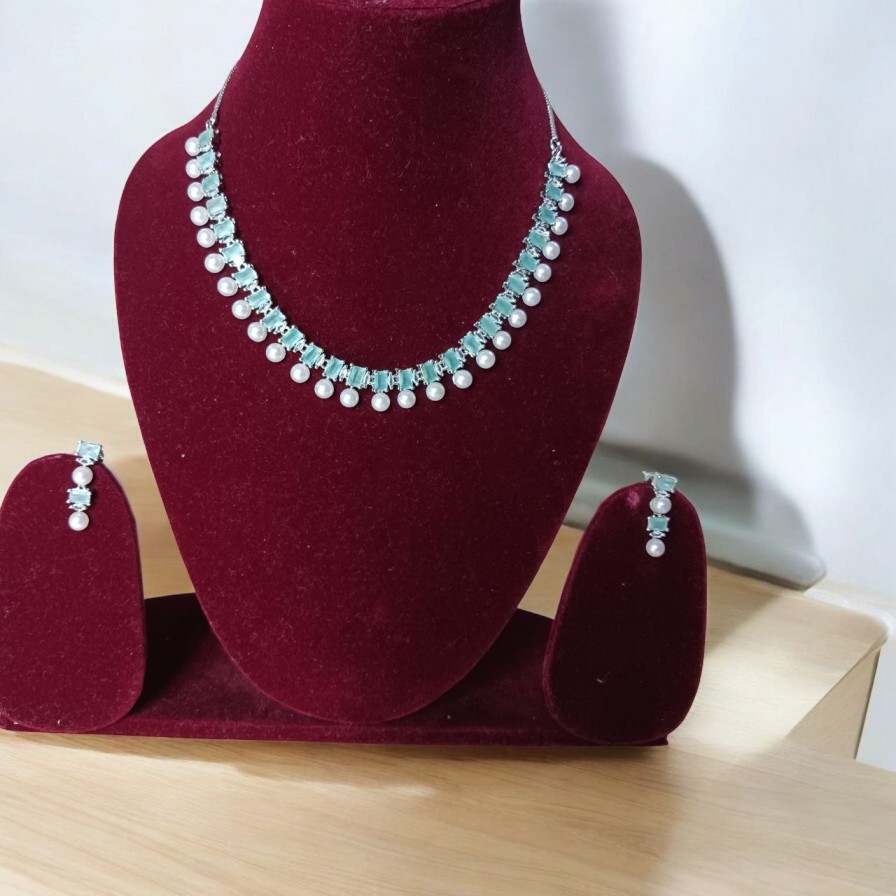 Shreya Mint Pearl Set