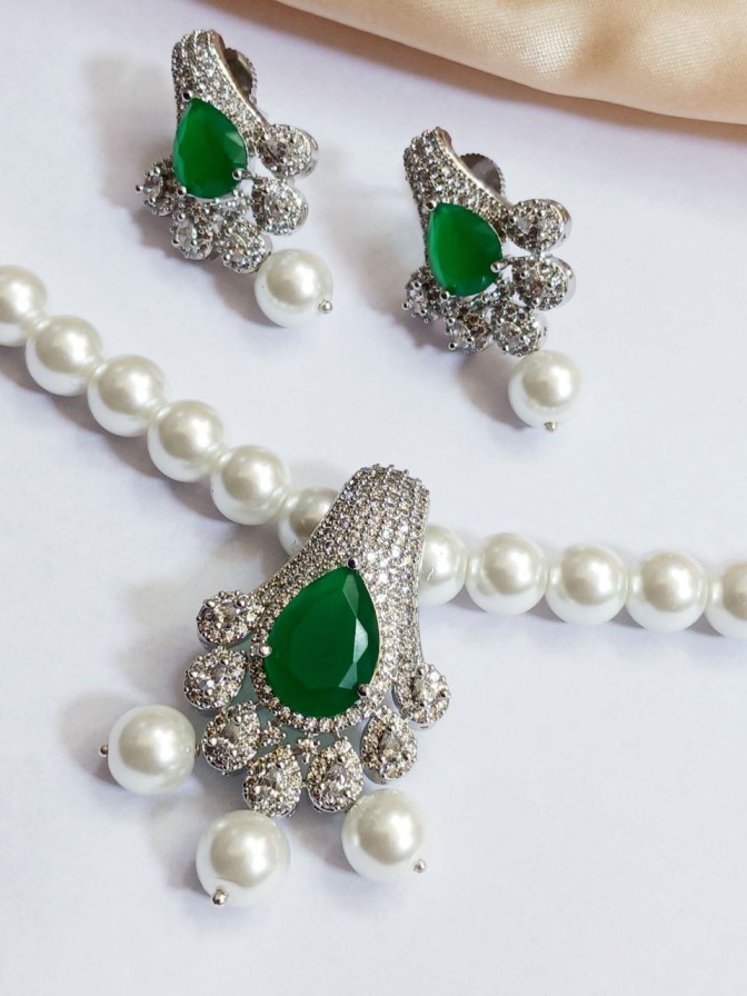 Premium Emrald Pearl Set