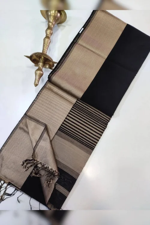 Elegant Black Maheshwari Silk Cotton Saree with Running Blouse Piece