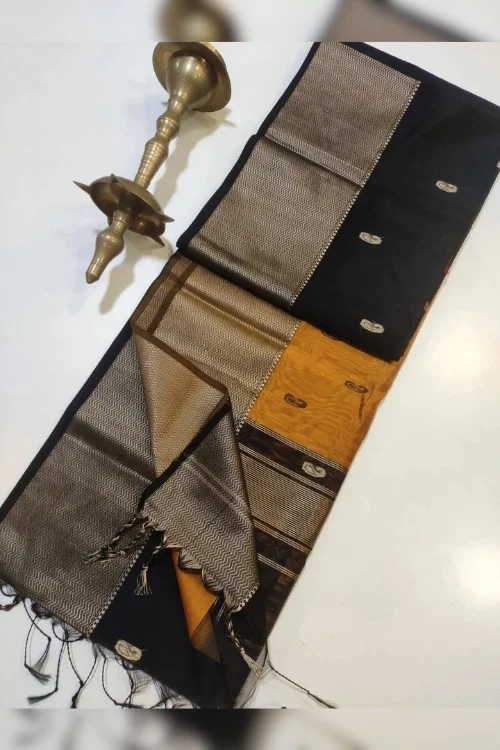 Black and Yellow Maheshwari Silk Cotton Saree with Running Blouse Piece