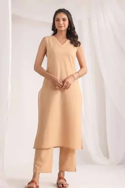 Women’s Sleeveless Beige Cotton Kurta Set