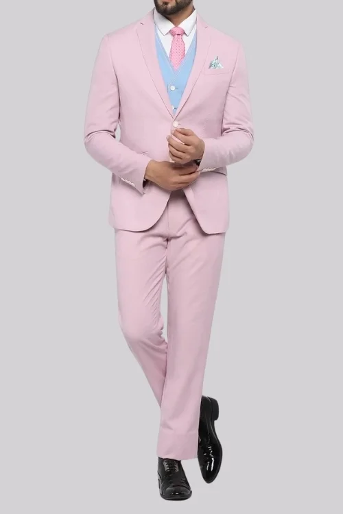 Men’s Formal Three-Piece Suit Timeless Elegance & Sophistication