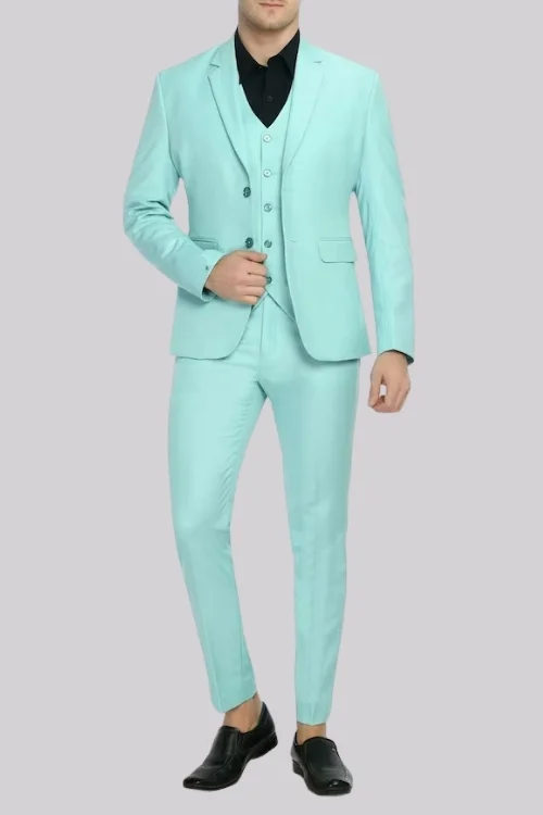 Mint Three-Piece Suit – Refreshing Elegance for the Modern Gentleman